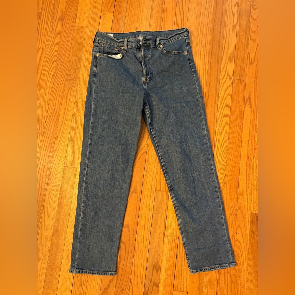 GAP Women's Cheeky Straight High Rise Jeans